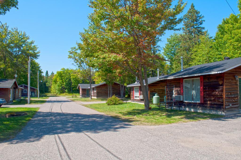 Glenview Cottages سولت سانت ماري المظهر الخارجي الصورة