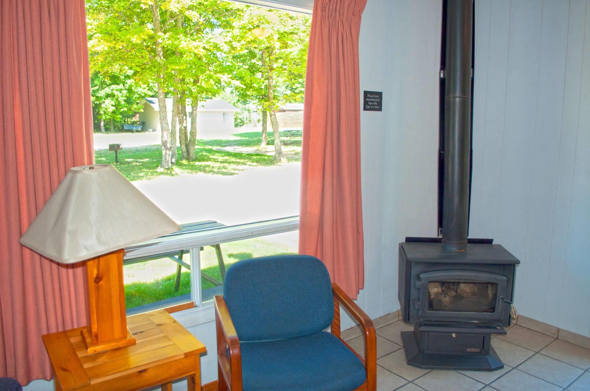 Glenview Cottages سولت سانت ماري المظهر الخارجي الصورة
